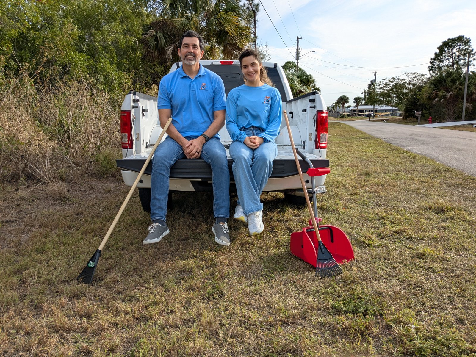 Poop Diggers team ready for commercial service in Port St. Lucie